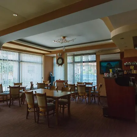 Hotel Family Mania Chiflik (Lovech)